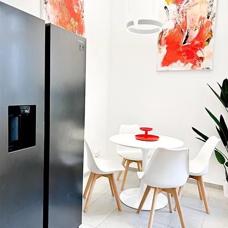 Thegallery Apartment